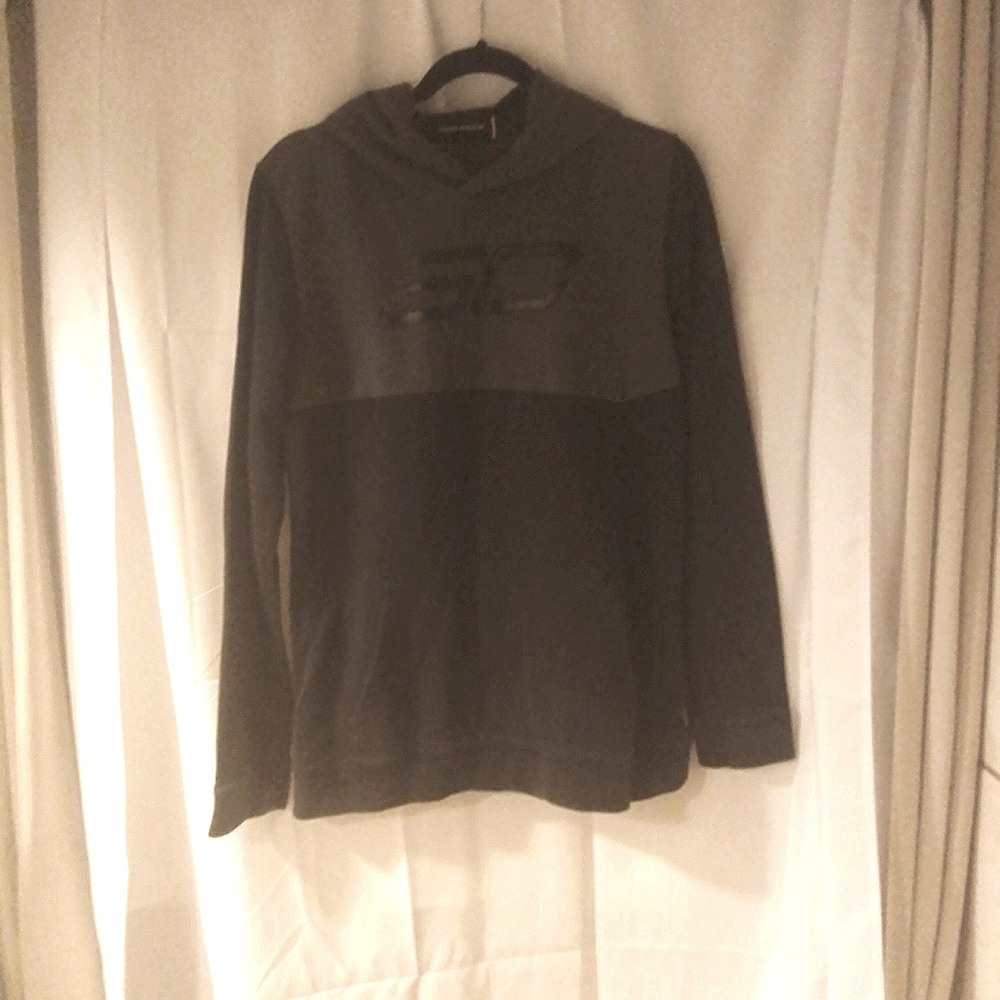 Under Armour size YXL Gray